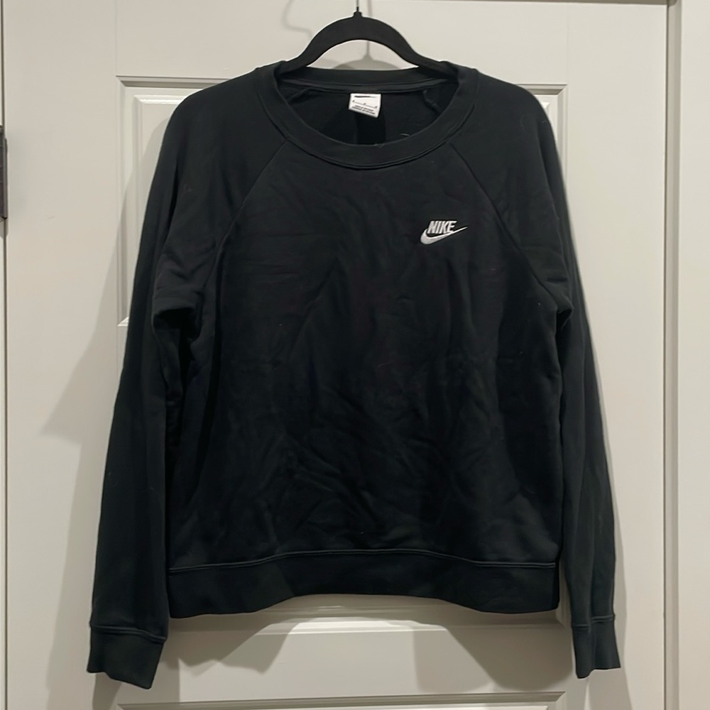 Nike sweatshirt